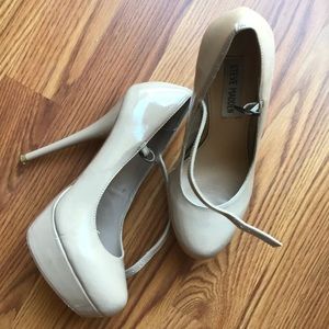 Women’s platform nude heels